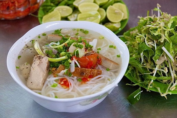 Du lịch Nha Trang mùa thu nên ăn gì? - Bún cá dầm 