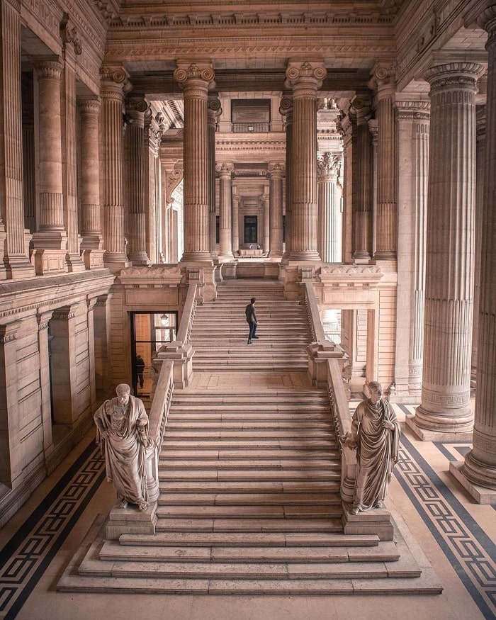 Lịch sử tòa nhà Palais de Justice Bỉ