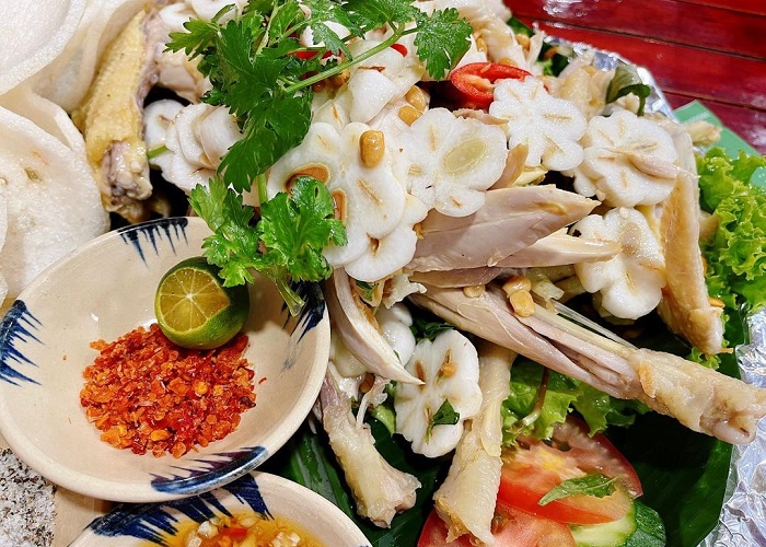 Gỏi gà măng cụt là một trong những món gỏi ngon của Việt Nam