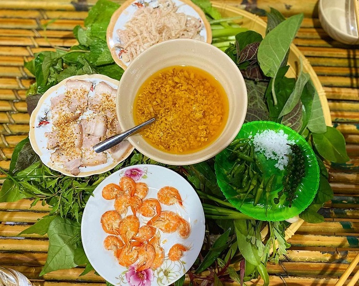 Gỏi lá là một trong những món gỏi ngon của Việt Nam