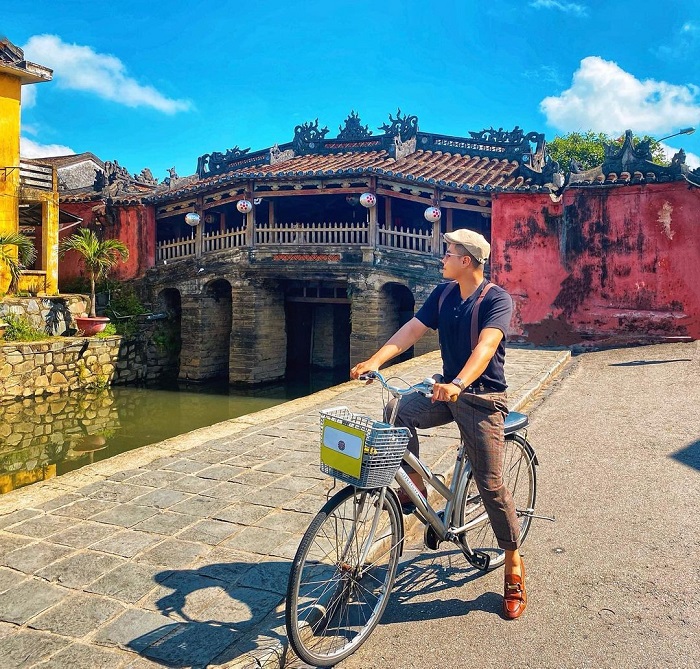 Chùa Cầu Hội An là một trong những ngôi chùa kiến trúc Nhật Bản ở Việt Nam