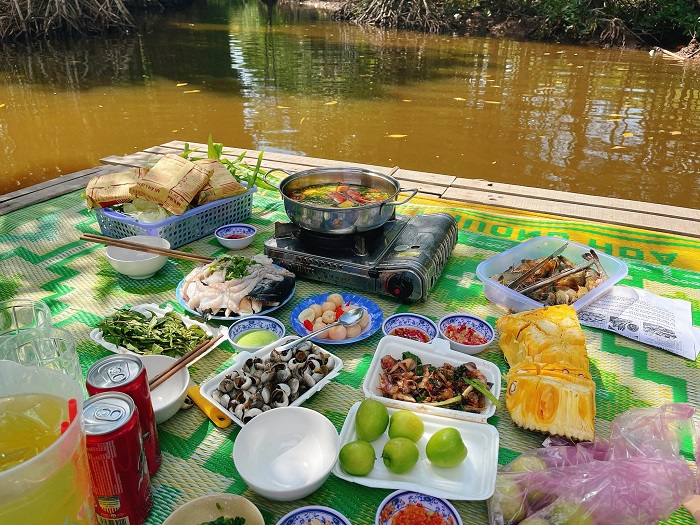 ẩm thực tại nông trại tôm khỏe