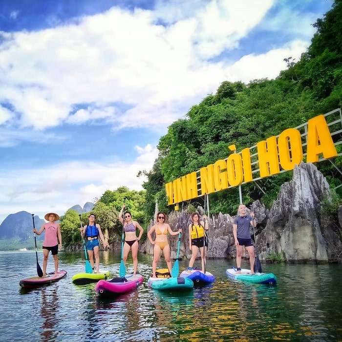 Hoa Binh tourism experience - super boating