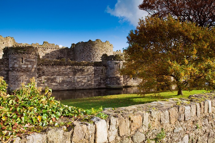 Lâu đài Beaumaris, xứ Wales  lâu đài đẹp ở Anh