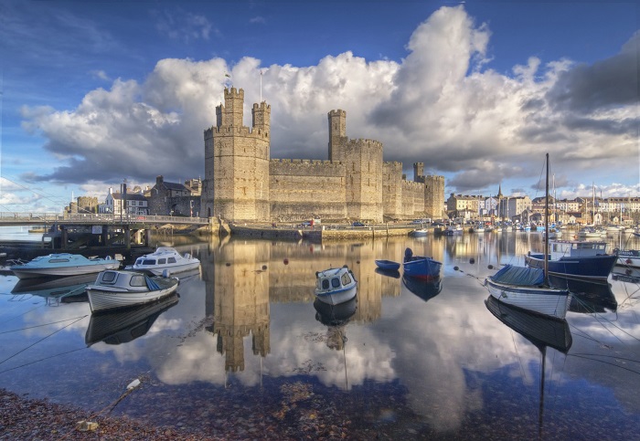 Lâu đài Caernarfon  lâu đài đẹp ở Anh