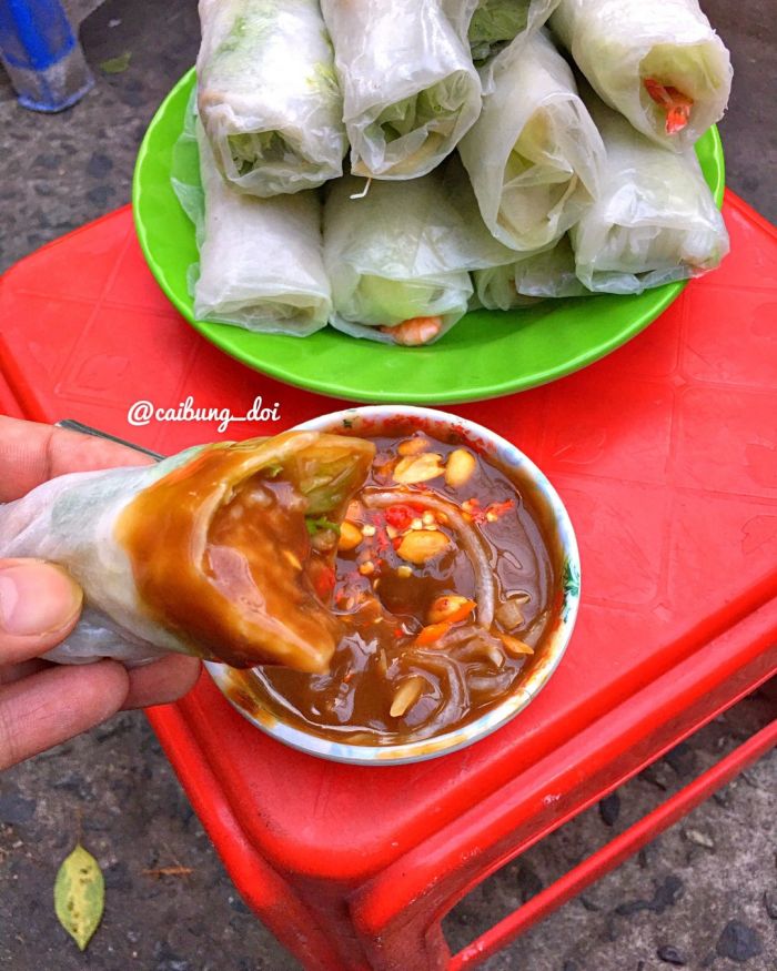 núi một con hẻm street food ở Nha Trang 