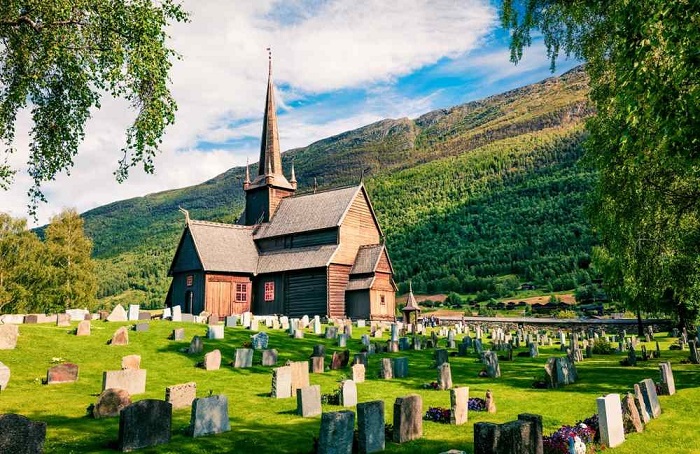 Nhà thờ gỗ Urnes ở Na Uy