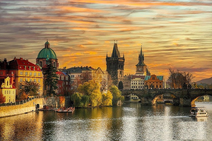 Thành phố Prague là địa điểm du lịch Đông Âu có cảnh sắc ấn tượng