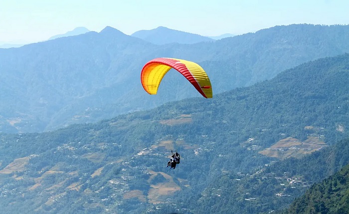 Thung lũng Kerio cũng là điểm bay dù lượn đẹp nhất thế giới mà bạn nên thử một lần
