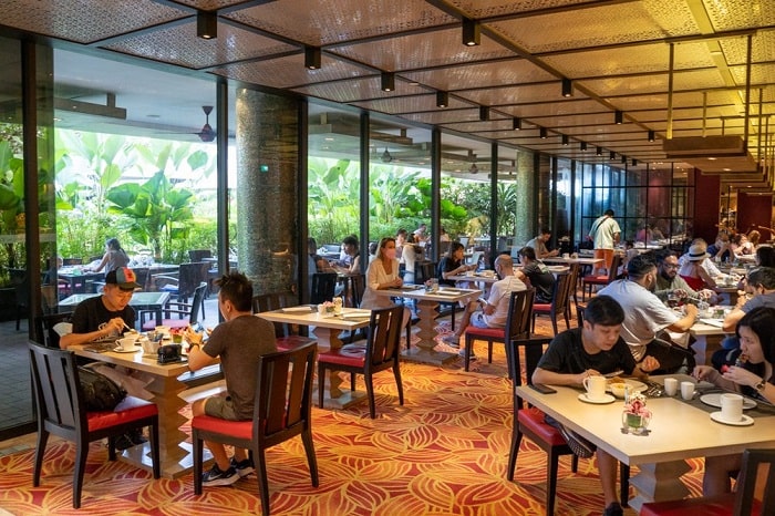 Melt Café tại Mandarin Oriental là nhà hàng ở vịnh Marina nổi tiếng