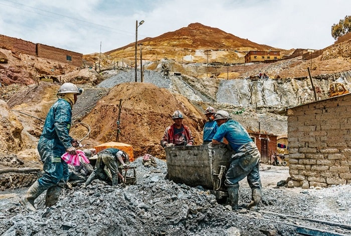 Mỏ Potosi là điểm tham quan ở thành phố Potosi Bolivia