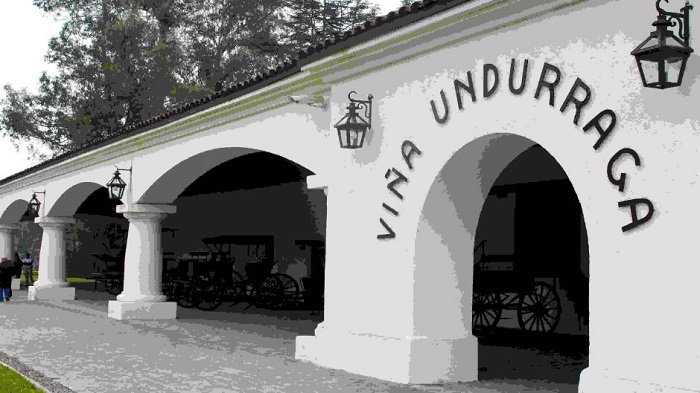 Viña Undurraga là nhà máy rượu vang nổi tiếng ở thung lũng Maipo