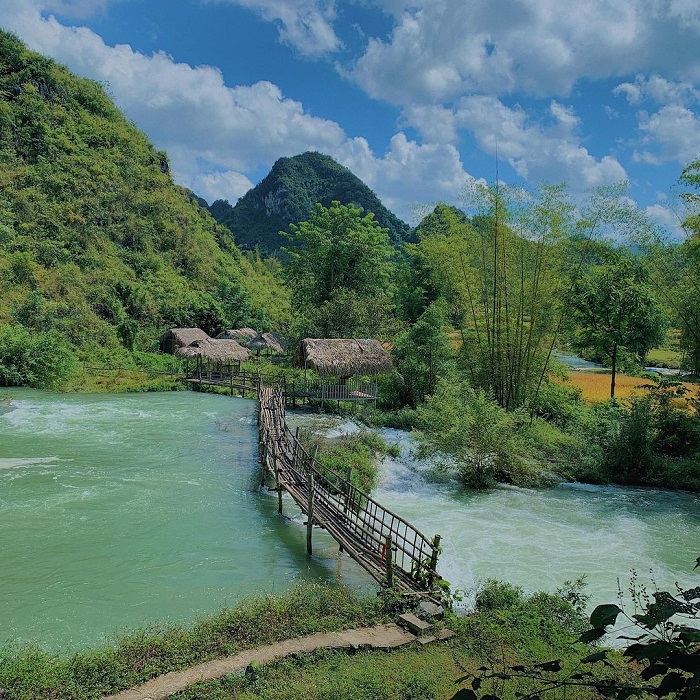 Thác Cò Là là thác nước đẹp ở Cao Bằng thích hợp giải nhiệt mùa hè