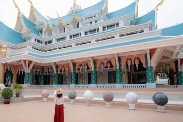 Chùa Pa Phu Kon Thái Lan: kỳ quan kiến trúc trên đỉnh đồi