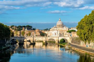Sông Tiber Rome - dòng sông gắn liền với lịch sử của thủ đô nước Ý