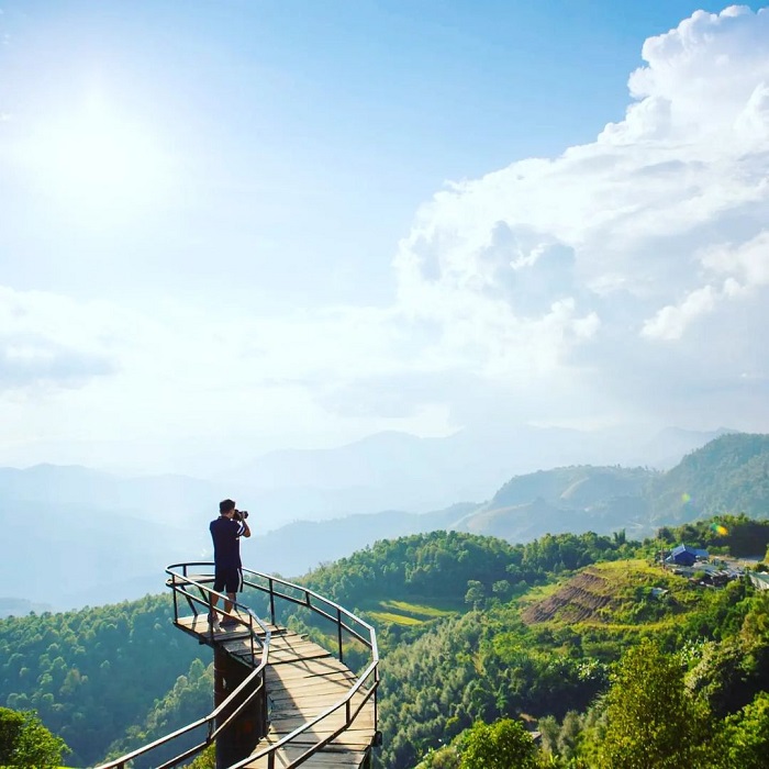 Pha Đin là con đèo đẹp ở miền Bắc có nhiều cảnh sắc ấn tượng