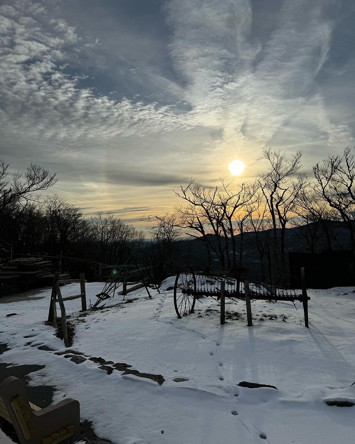 Công viên Six Flags New Orlean là công viên bỏ hoang đẹp trên thế giới lạnh lẽo vào mùa đông