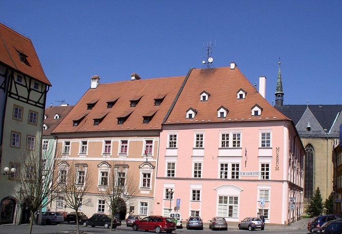 Bảo tàng Cheb là địa điểm nên ghé tới ở thành phố Cheb