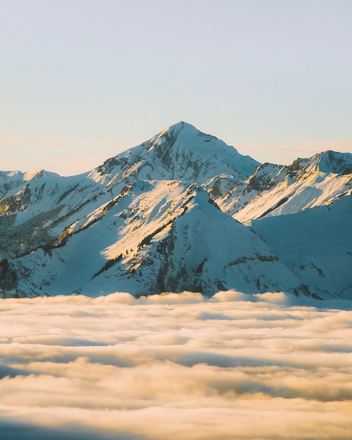Valais là một trong những thiên đường săn mây trên thế giới nằm ở Thụy Sỹ