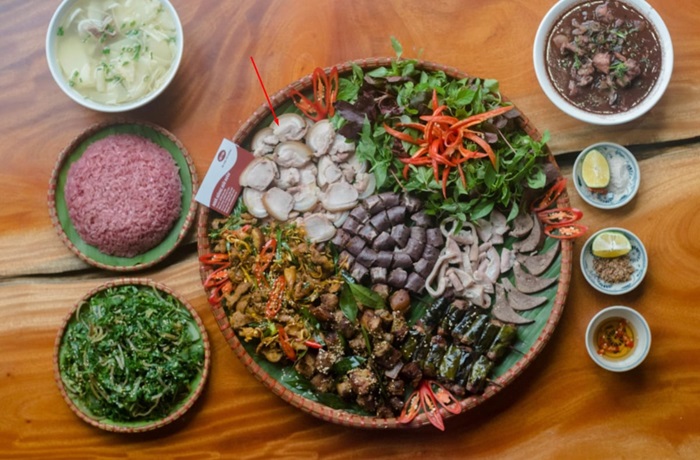 ẩm thực người Mường Hoà Bình - thịt lợn mán