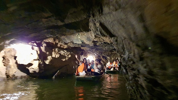 du lịch Tràng An tuyến 1 - Hang Khống