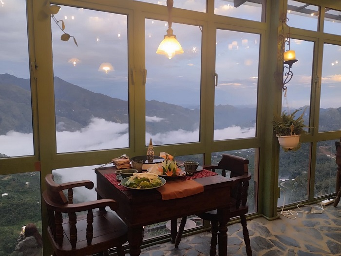 Cloud Forest Tà Xùa là quán ăn ngon tại Tà Xùa có view cực đẹp