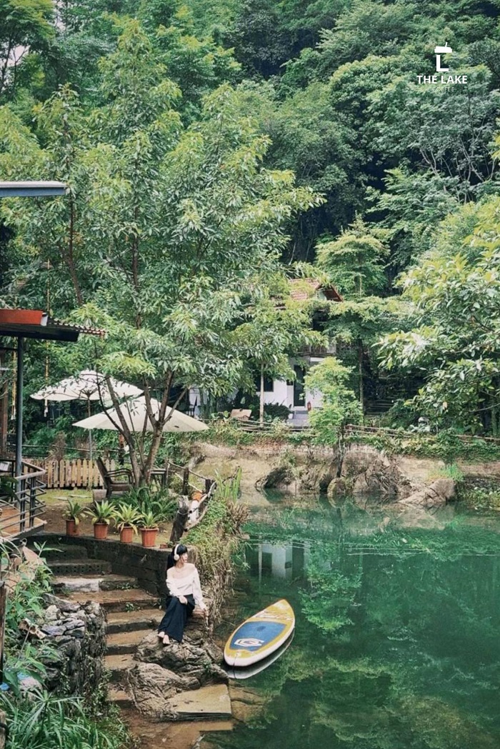 The Lake Coffee Mộc Châu có view cực đẹp