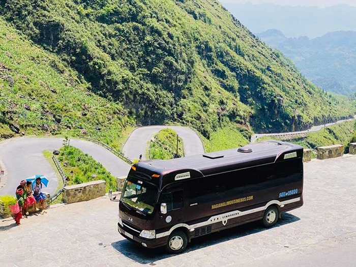 Từ Hà Nội di chuyển lên Hà Giang bằng xe limousine - Ảnh: Ha Giang Limousine Bus