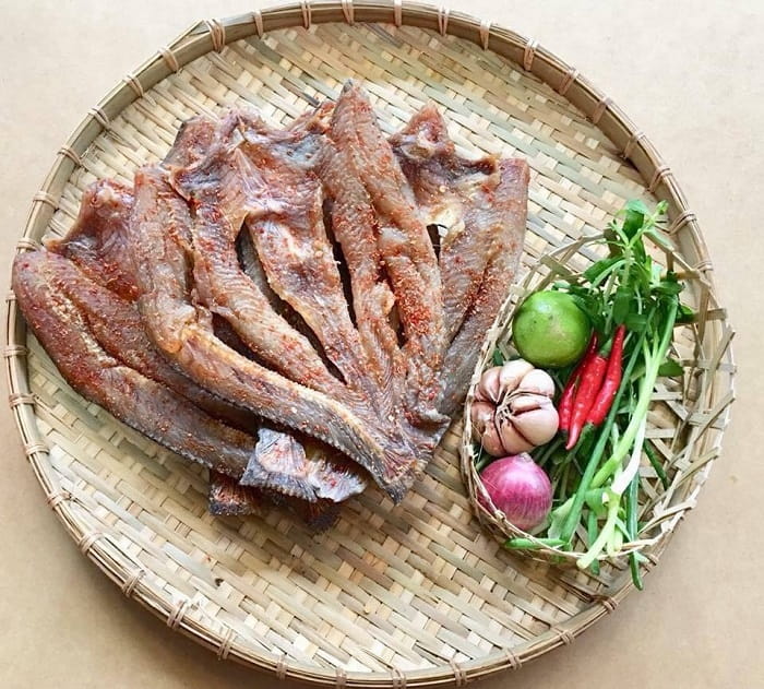 Ngoài chuối khô Cà Mau thì du lịch Cà Mau nên mua gì về làm quà