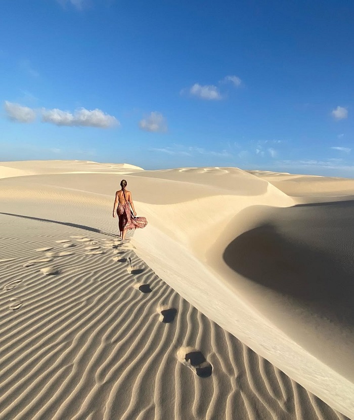 Sa mạc Viana là điểm tham quan nổi bật ở đảo Boa Vista Cape Verde 