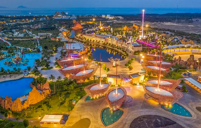 Giá vé VinWonders Nam Hội An 