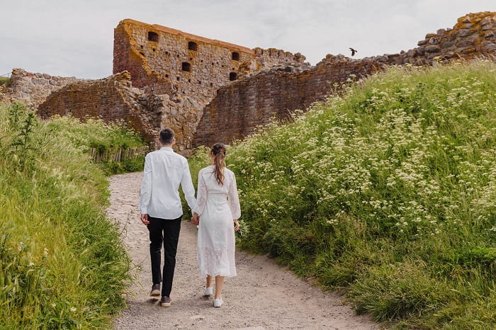 Lâu đài Hammershus là điểm tham quan nổi bật ở đảo Bornholm Đan Mạch