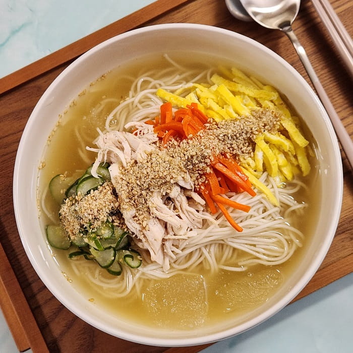 Các loại mì lạnh Hàn Quốc
