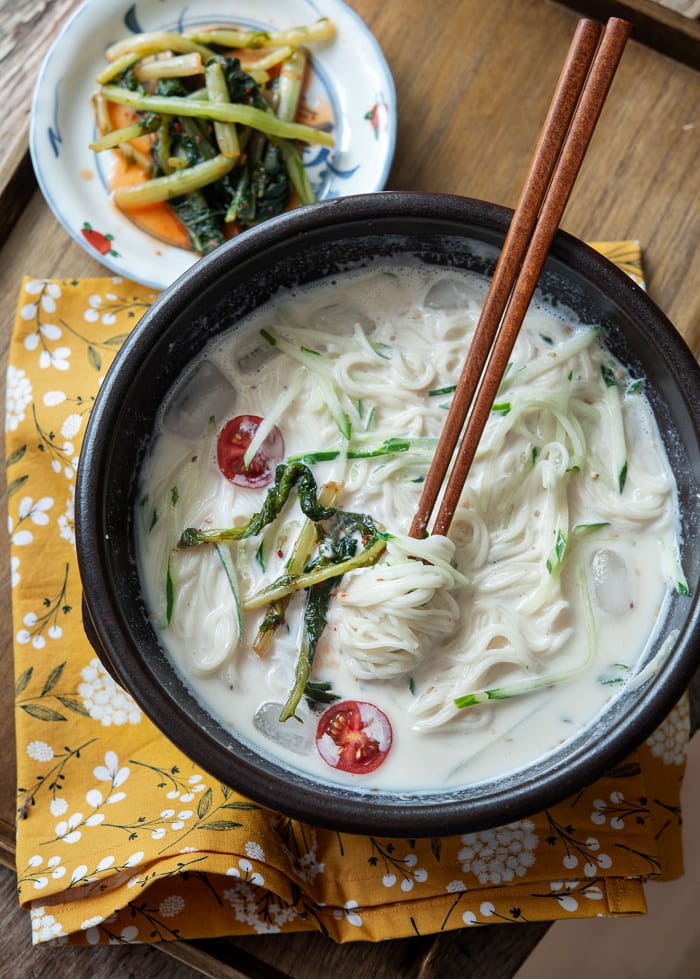 Các loại mì lạnh Hàn Quốc