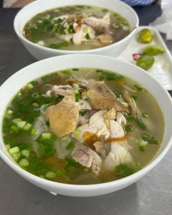 quán phở ngon lâu năm ở Sài Gòn 