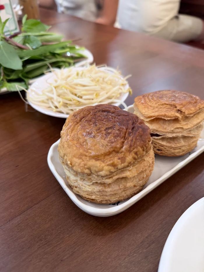 quán phở ngon lâu năm ở Sài Gòn cao vân