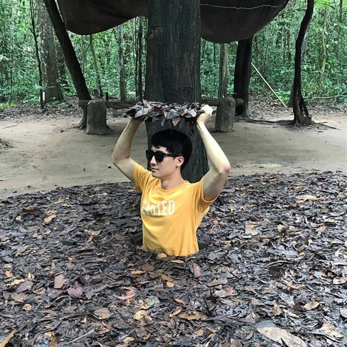 Tham quan địa đạo Củ Chi - Ảnh: Lữ Hành Việt Nam