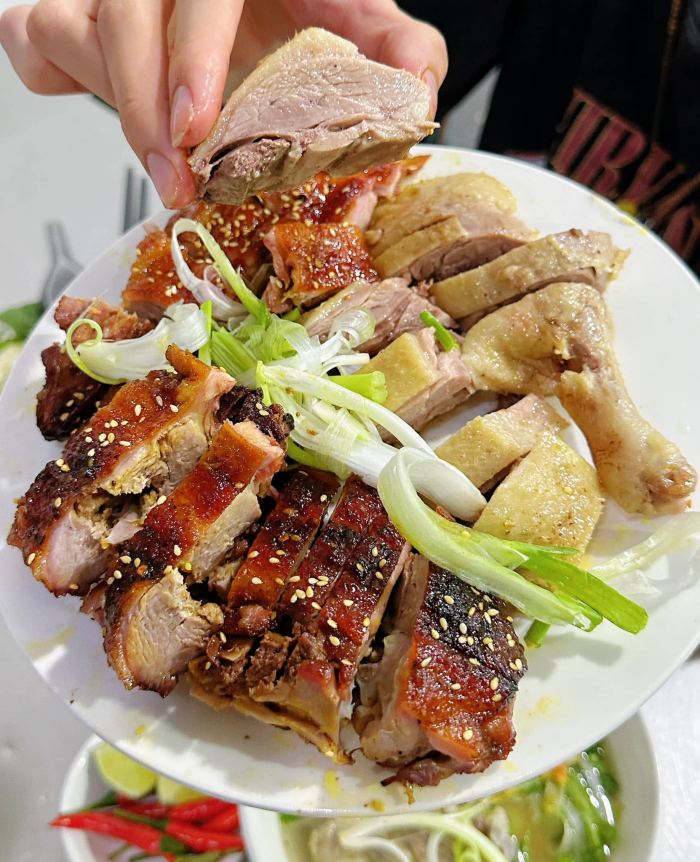 Vịt Cầu Dứa Nha Trang 