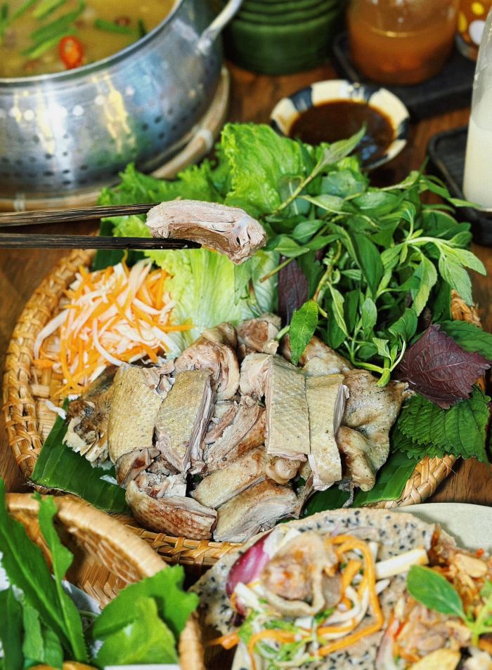 Vịt Cầu Dứa Nha Trang 