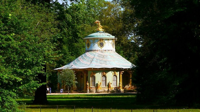 diem-den-du-lich-o-Potsdam-duc-ban-khong-the-bo-qua-3