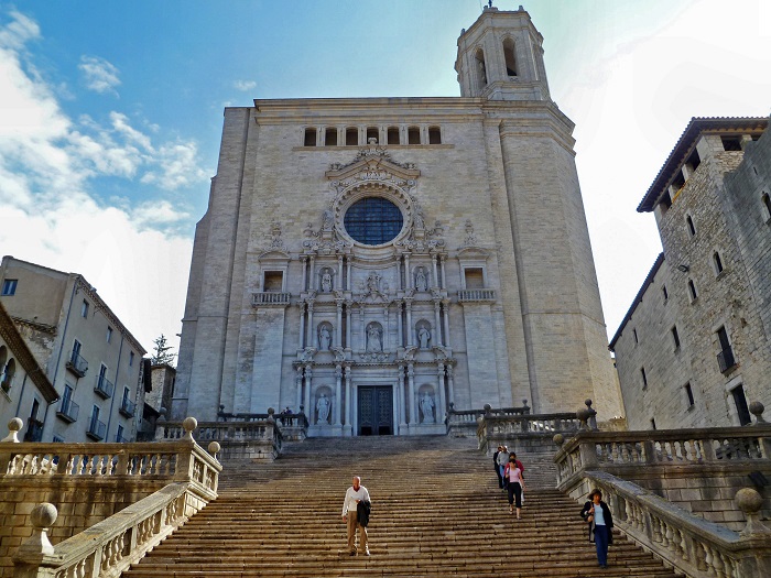 Nhà thờ Girona - Những trải nghiệm du lịch ở Girona