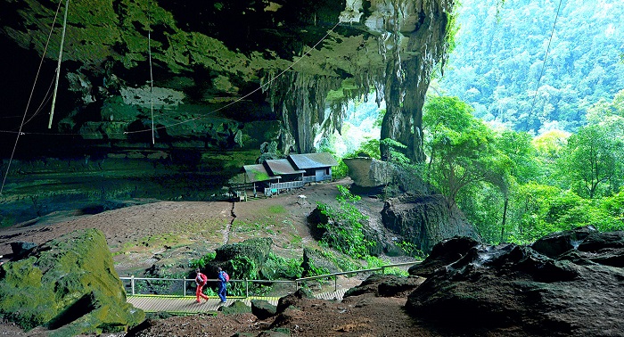 Great Cave - công viên quốc gia Niah  Malaysia