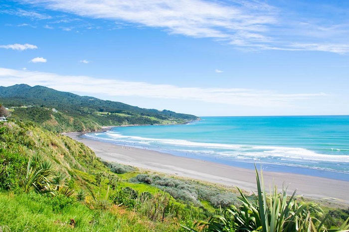 Bãi biển Ngarunui - Những bãi biển đẹp ở đảo Bắc New Zealand