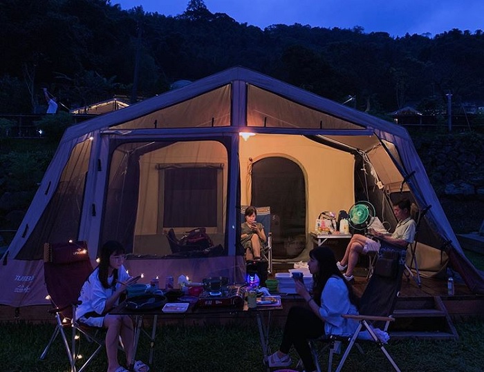 núi A Lý Đài Loan - cắm trại qua đêm