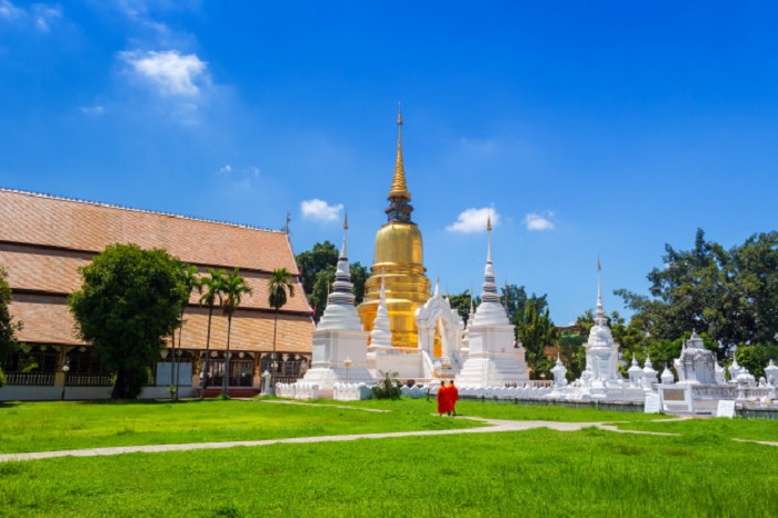 chùa Wat Suan Dok - khuôn viên chùa
