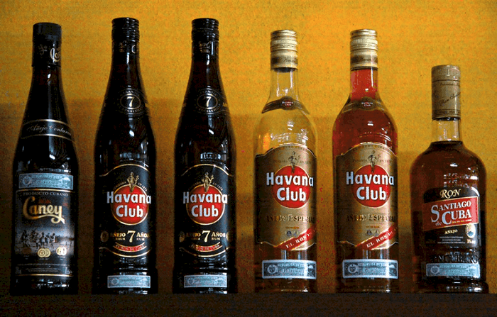 Cửa hàng rượu Rum - Địa chỉ mua sắm quà lưu niệm ở Havana Cuba