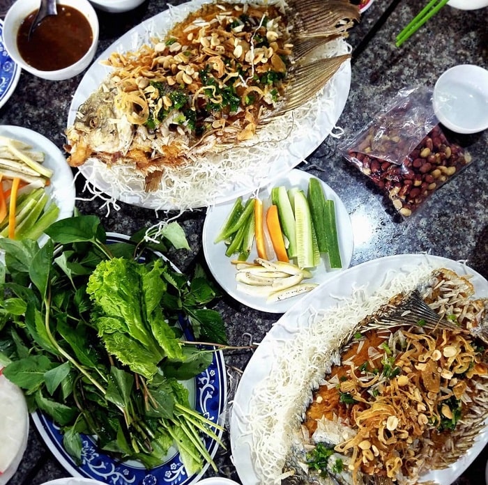 ẩm thực khu du lịch Bình Quới - địa điểm đi chơi trung thu ở Sài Gòn