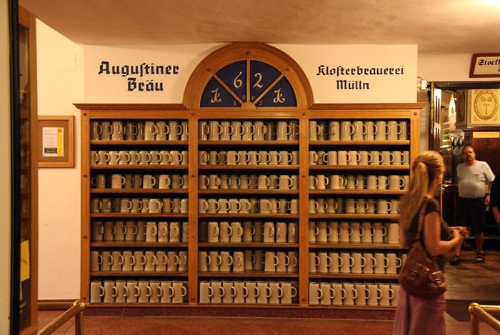 kinh nghiệm du lịch Salzburg-Nhà ủ bia Augustiner