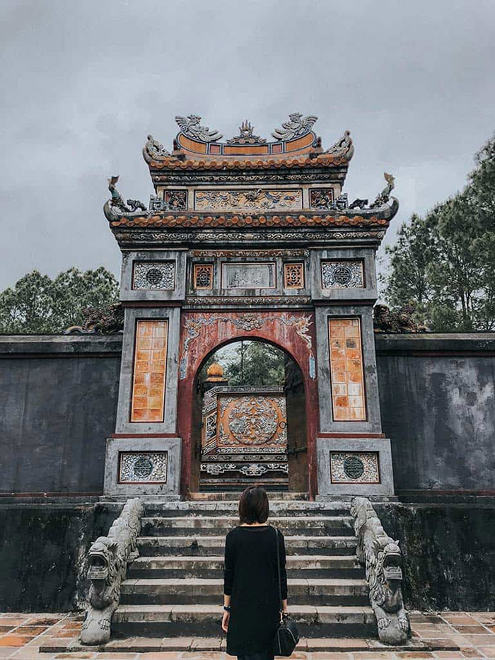 Visit the Tomb of Tu Duc Nguyen Dynasty in Hue - the most beautiful architecture