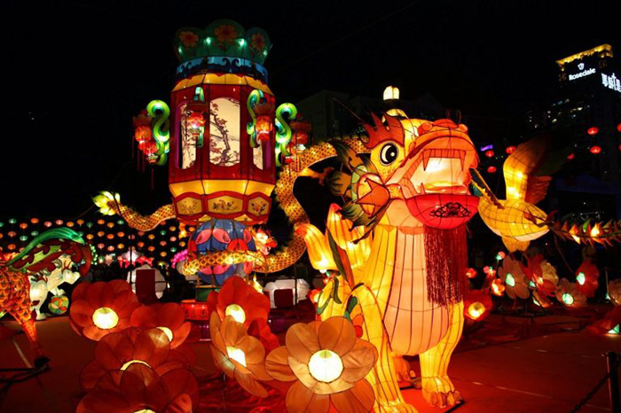 Tìm hiểu phong tục đón Tết trung thu ở Trung Quốc - Ngày Tết truyền thống quan trọng
